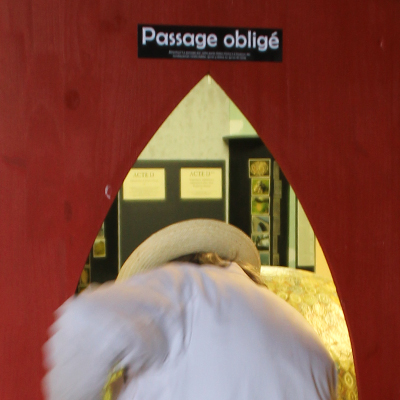 Claudius de Cap Blanc, artiste singulier, Musée de l'Affabuloscope, Mas d'Azil , Ariège. Artiste engagé, son oeuvre puissante et profonde